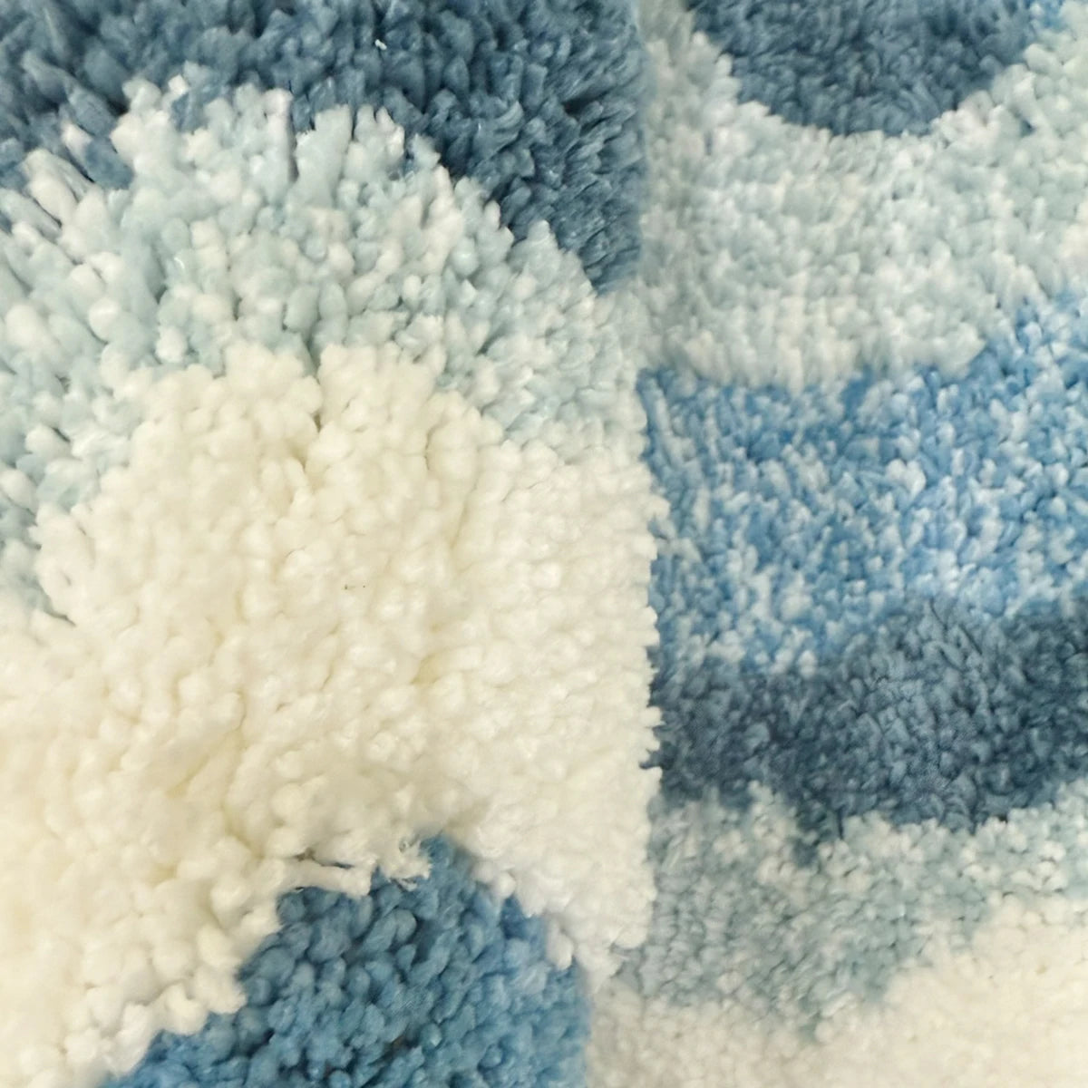 Ocean Wave Plush Bathroom & Bedroom Rug – Coastal Blue Soft Non-Slip Floor Mat