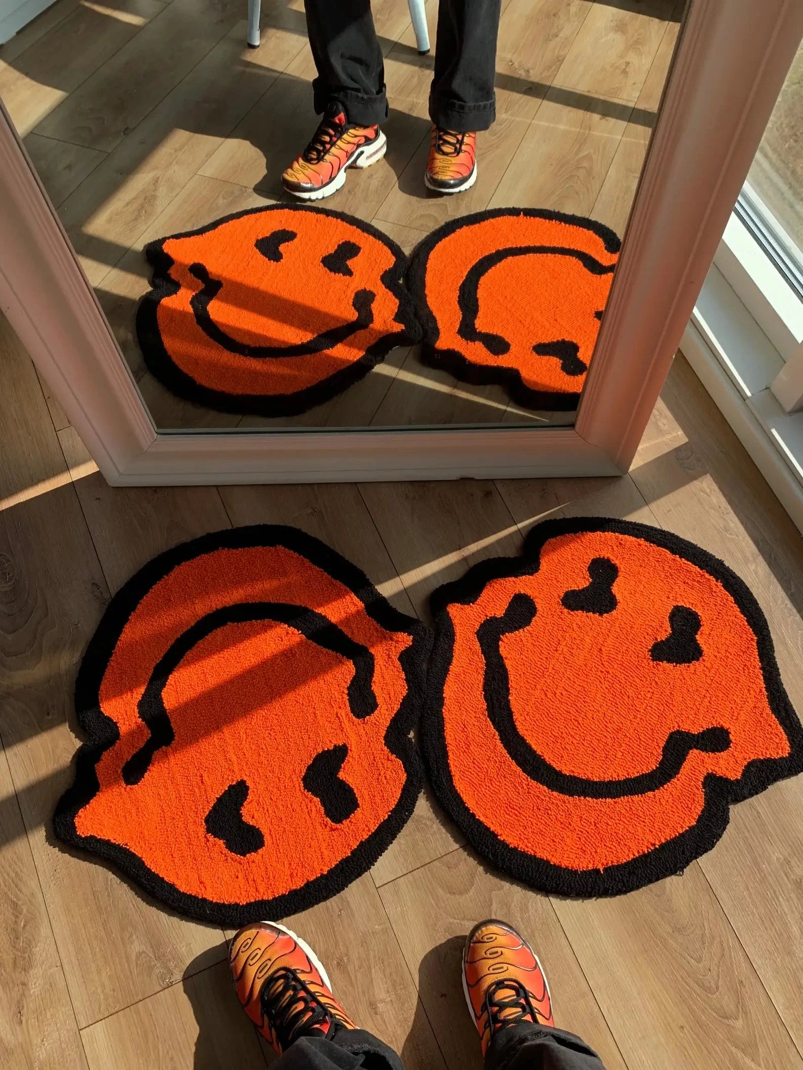 Twisted Smiley Handmade Tufted Rug