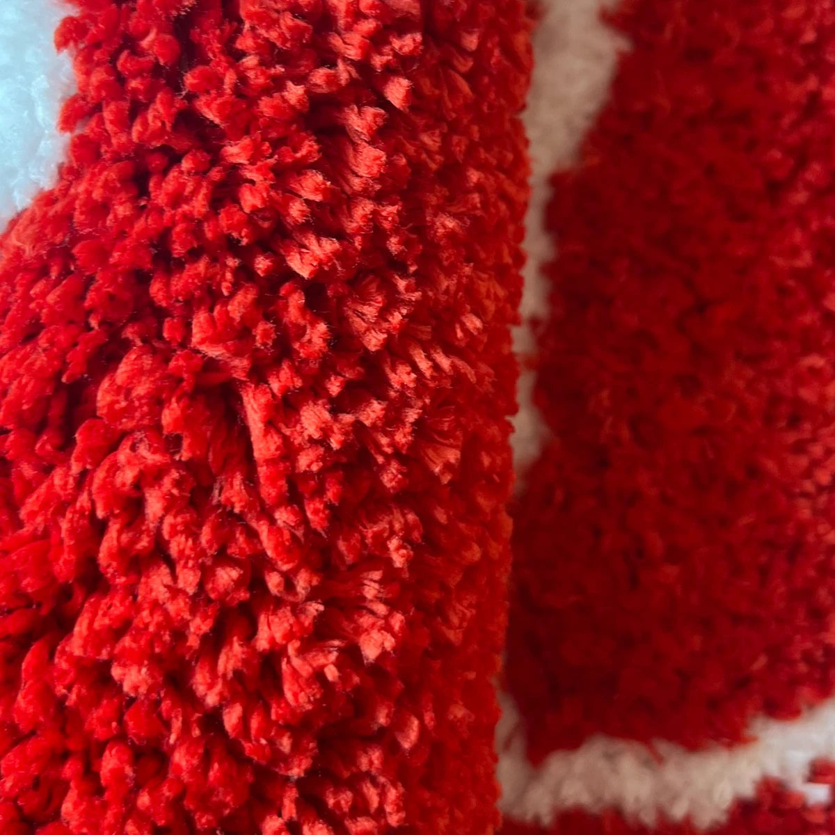 Red Dice Tufted Area Rug – Aesthetic Bedroom & Game Room Mat