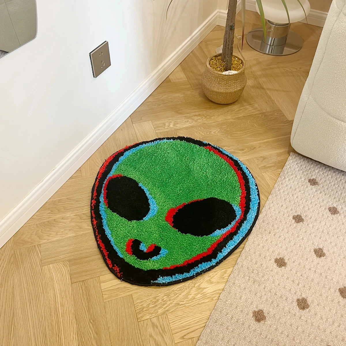 Alien ET Bathroom & Bedroom Accent Rug – Sci-Fi Novelty Shaped Room Decor Mat