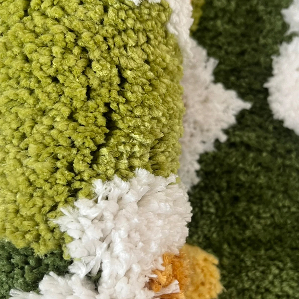 Daisy Meadow Moss Green Plush Rug – Cottagecore Floral Soft Bedroom Floor Mat