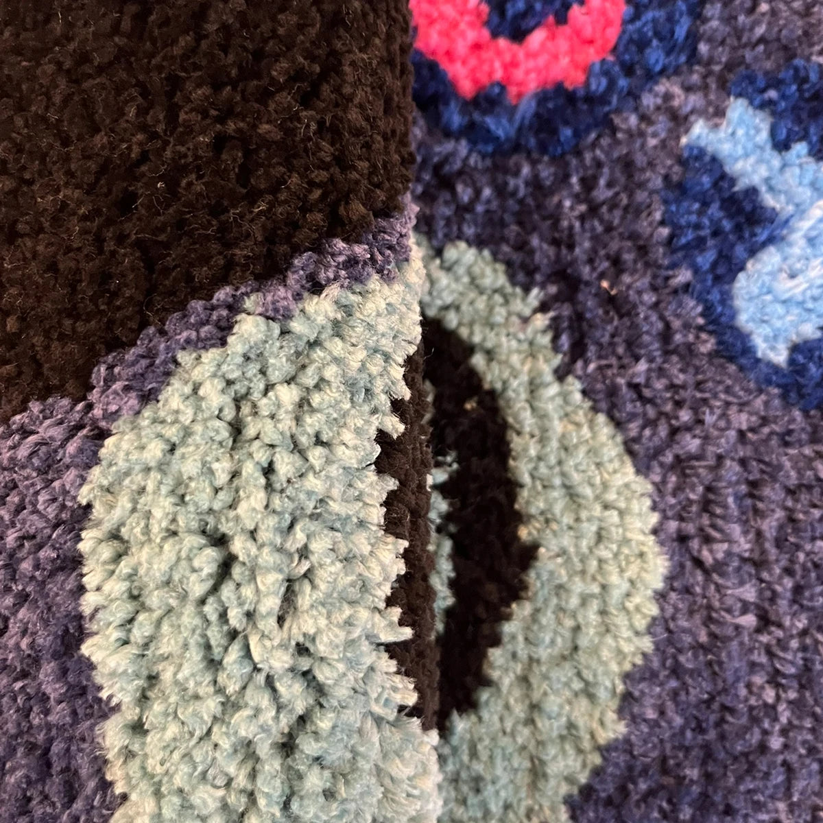 Game Controller Shaped Tufted Rug – Kids & Teen Gaming Room Decor